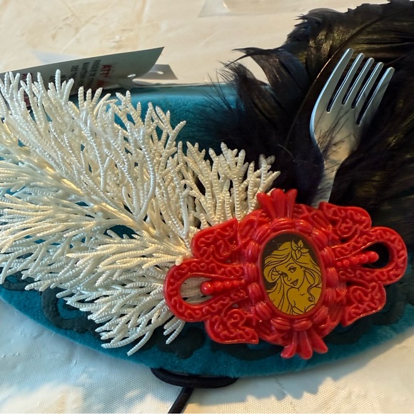 Aerial hat - Picture 2 of 3